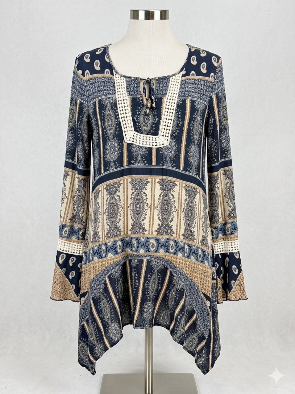 NWOT ONE WORLD Navy and Cream Paisley Patchwork Boho Tunic